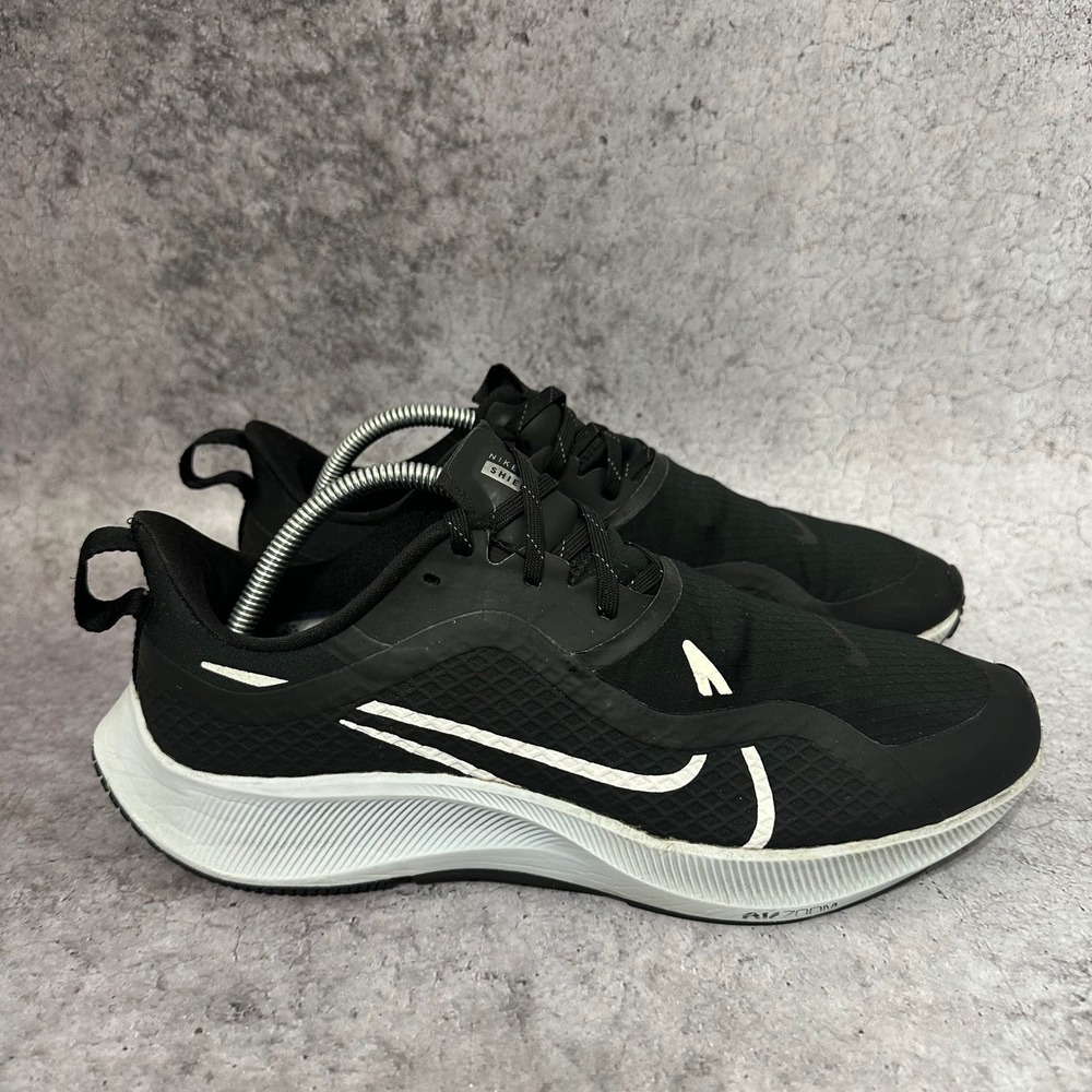 Nike Air Zoom Pegasus 37 Shield Mens 10.5 Black Running Shoes CQ7935-002 Weather